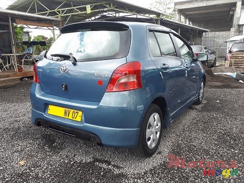 2007' Toyota Yaris photo #5