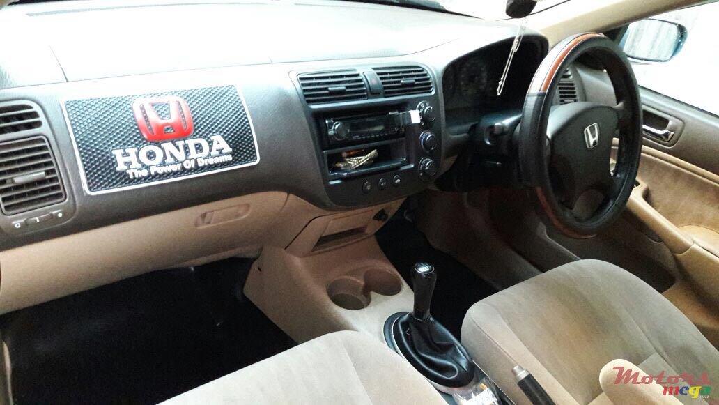 2005' Honda Civic photo #2