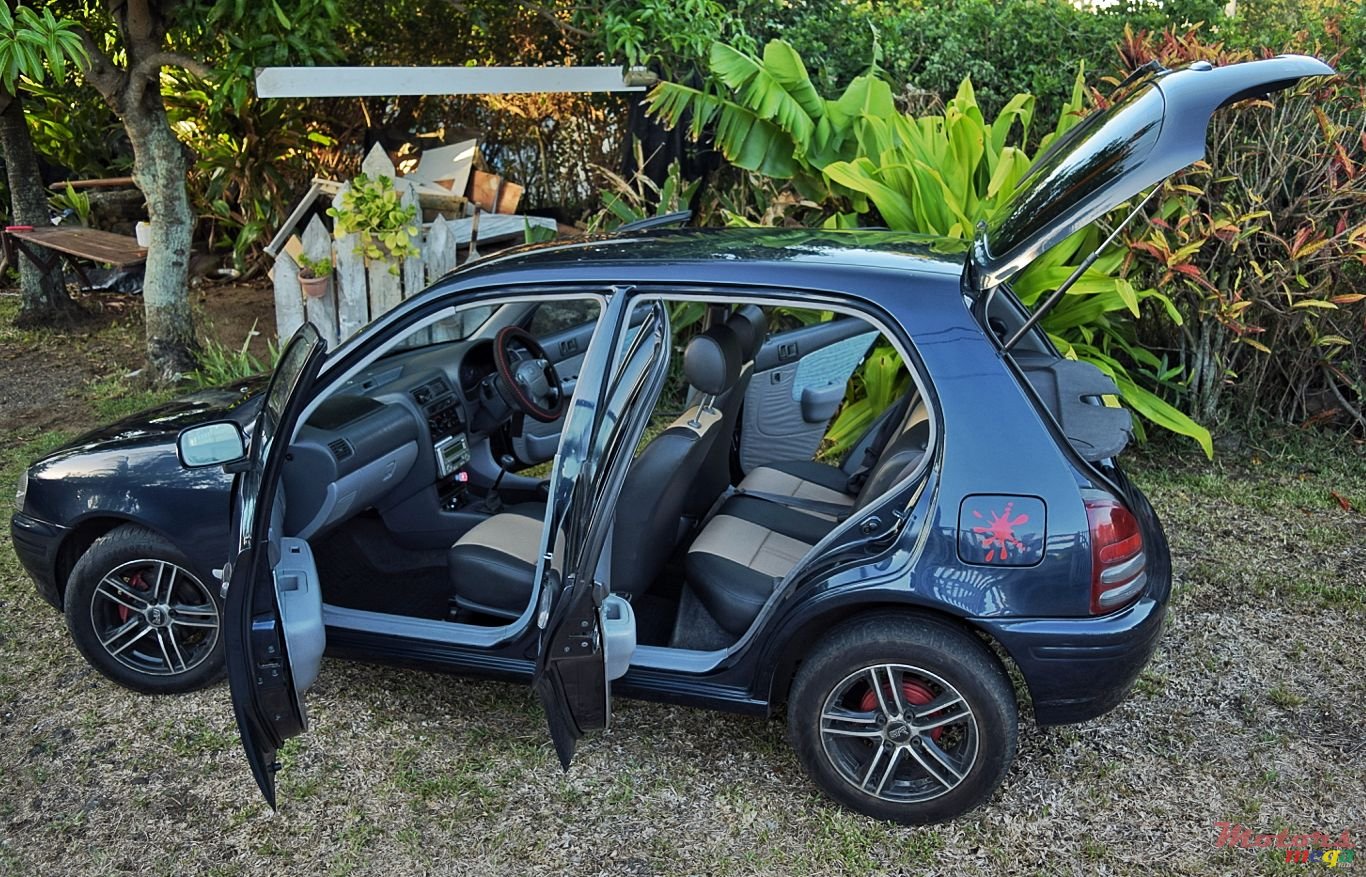 1998' Toyota Starlet photo #3