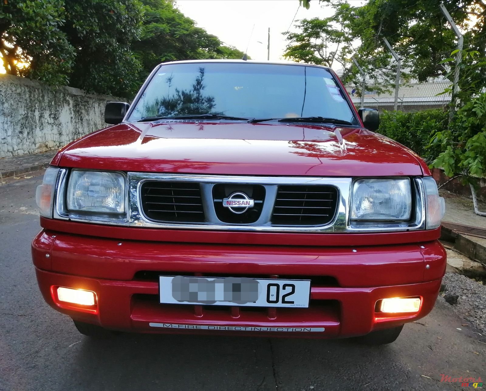 2002' Nissan Hardbody photo #5