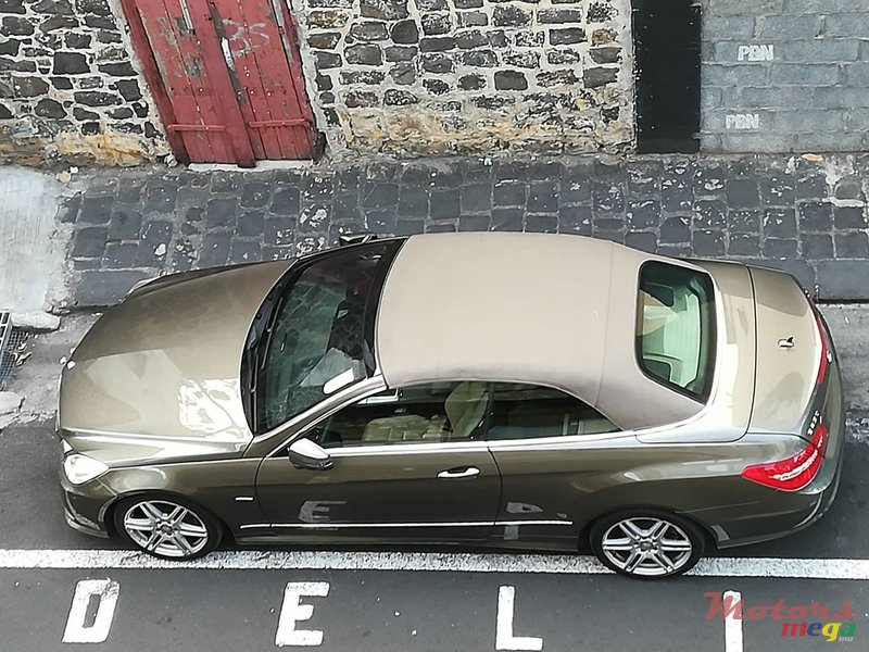 2012' Mercedes-Benz E-Class photo #2