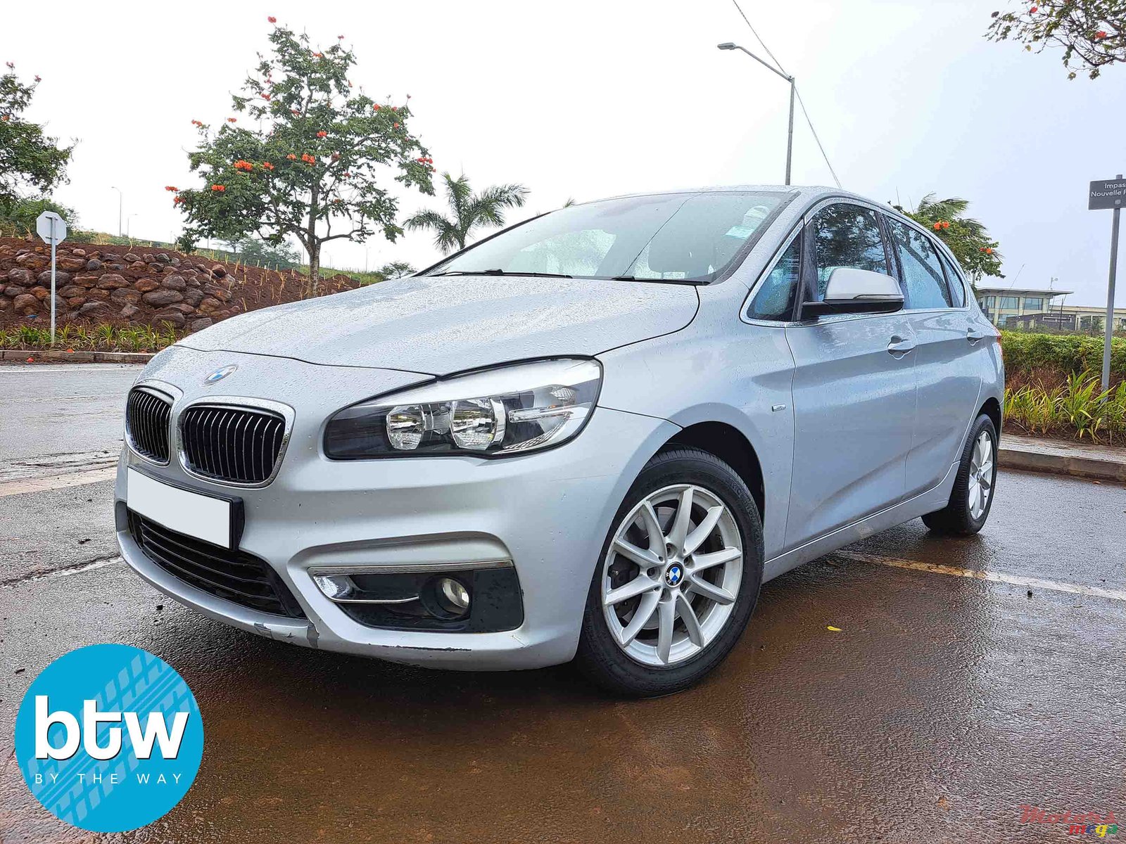 2015' BMW 2 Series photo #2