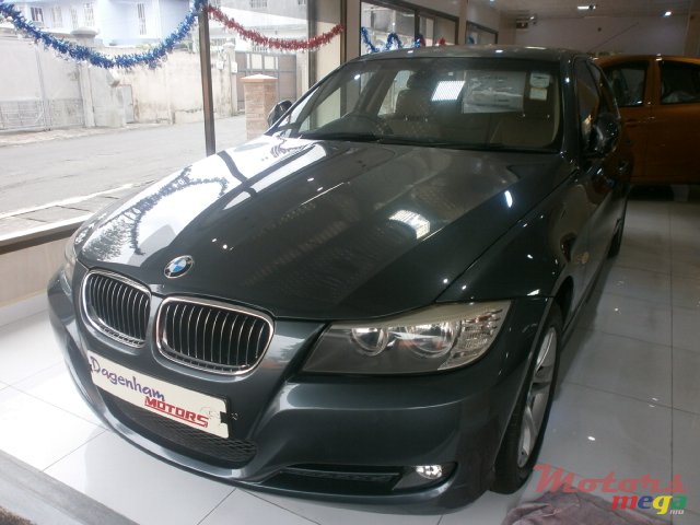 2010' BMW i photo #1