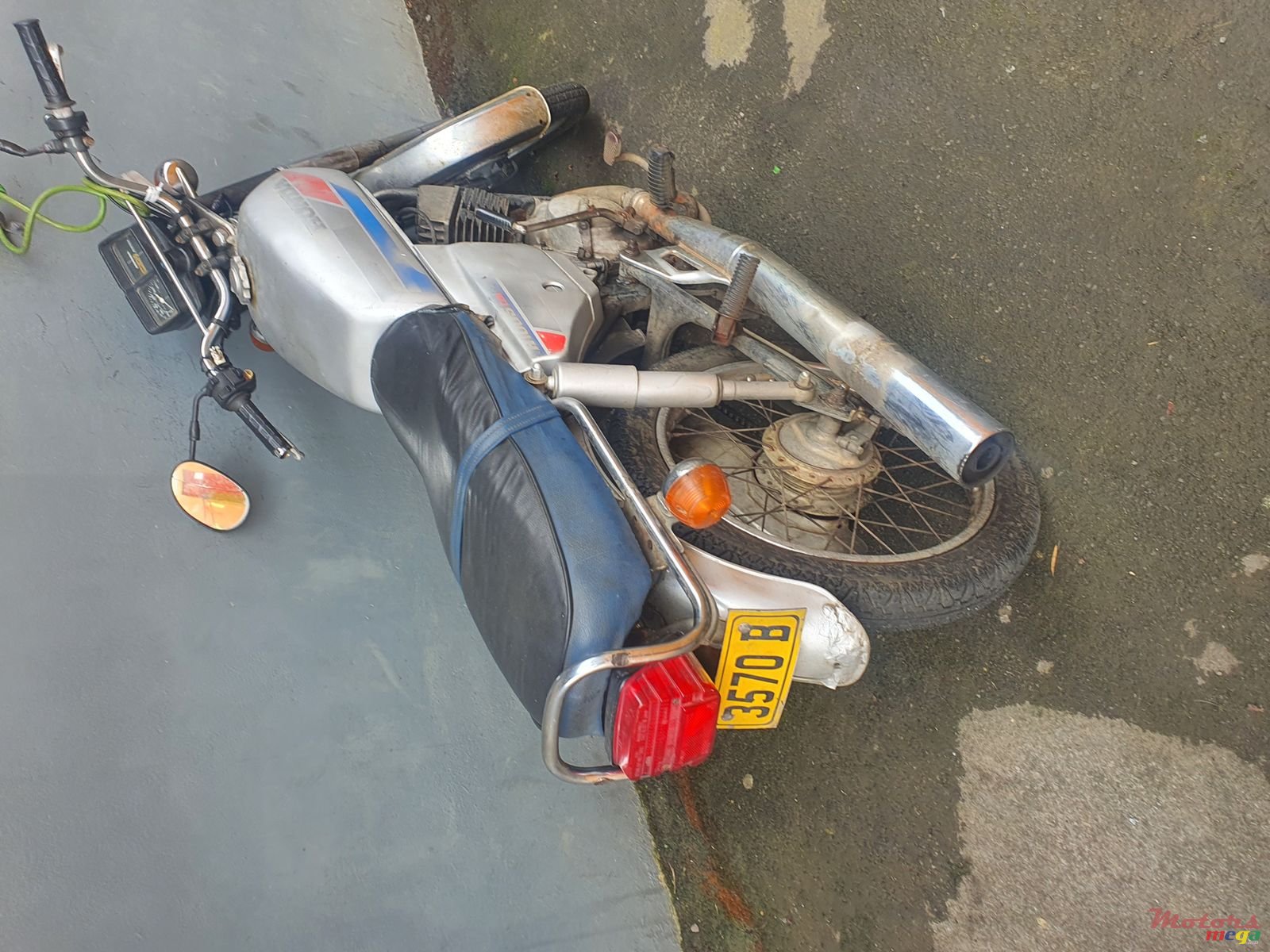 2016' Toyota RAV4 photo #7