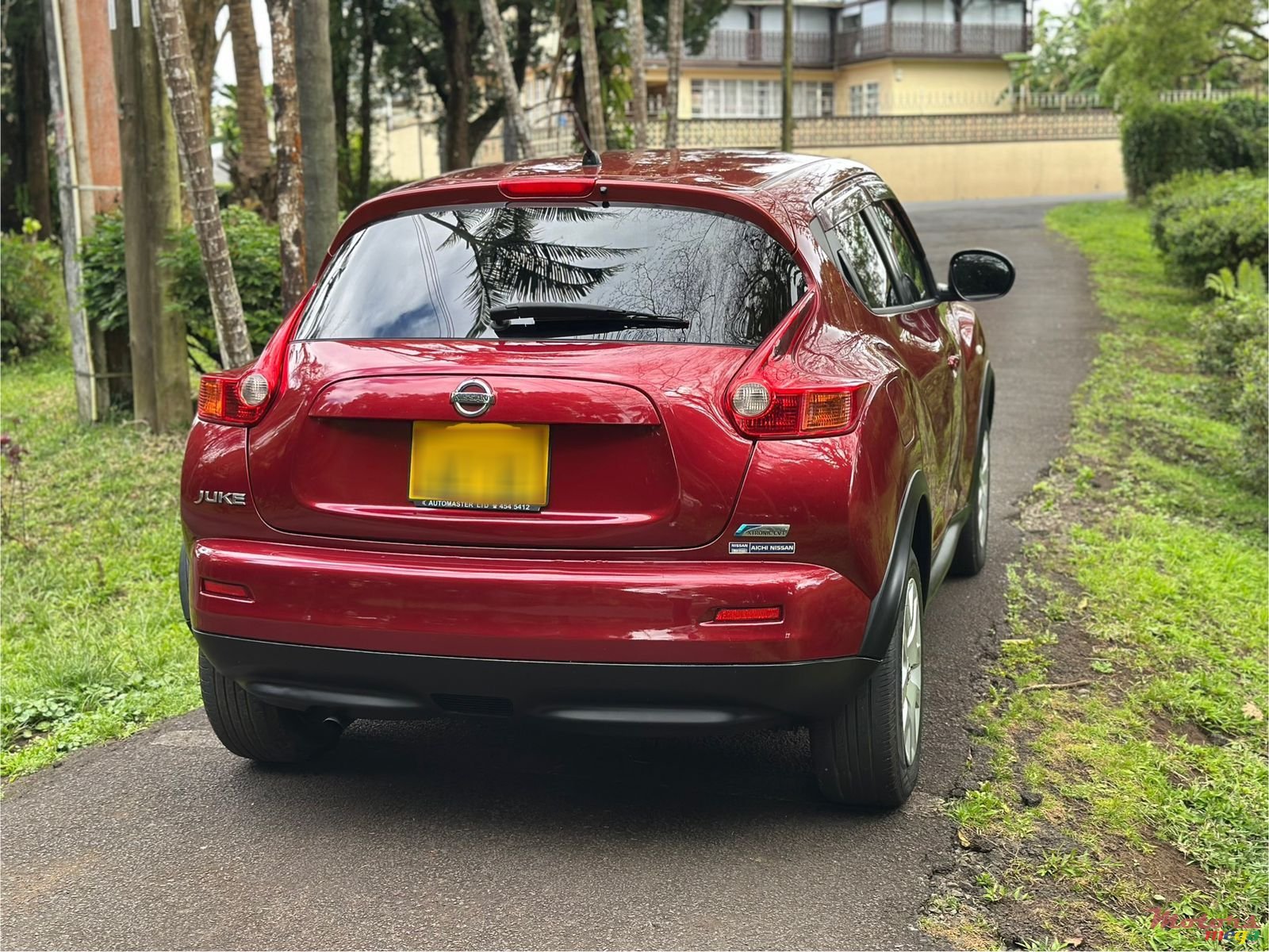 2012' Nissan Juke photo #4