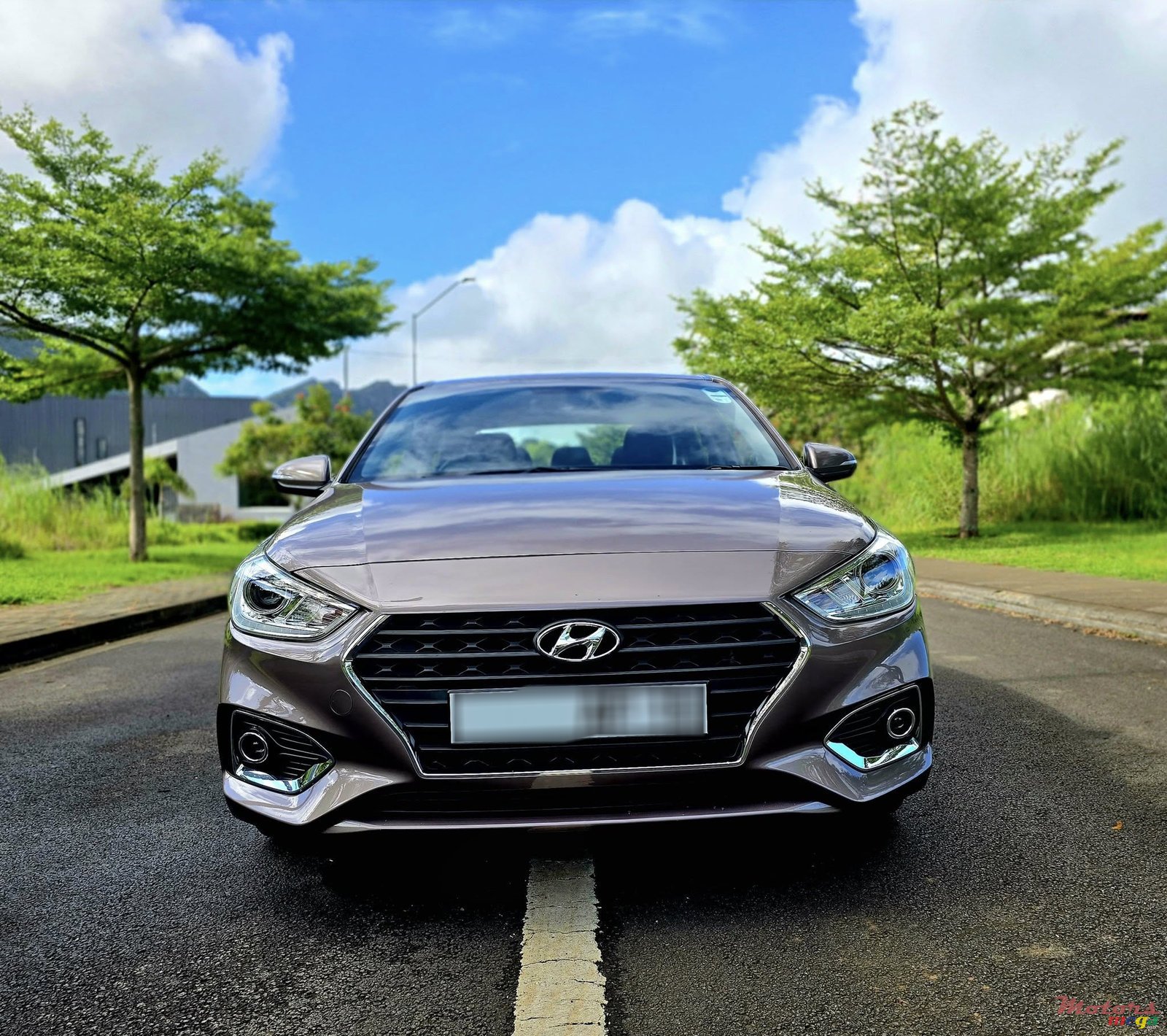 2019' Hyundai Accent photo #1