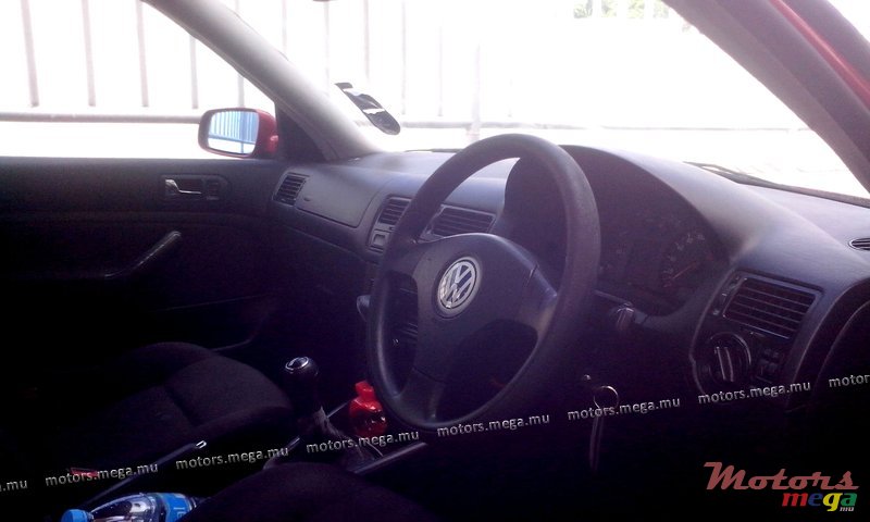 2001' Volkswagen photo #4