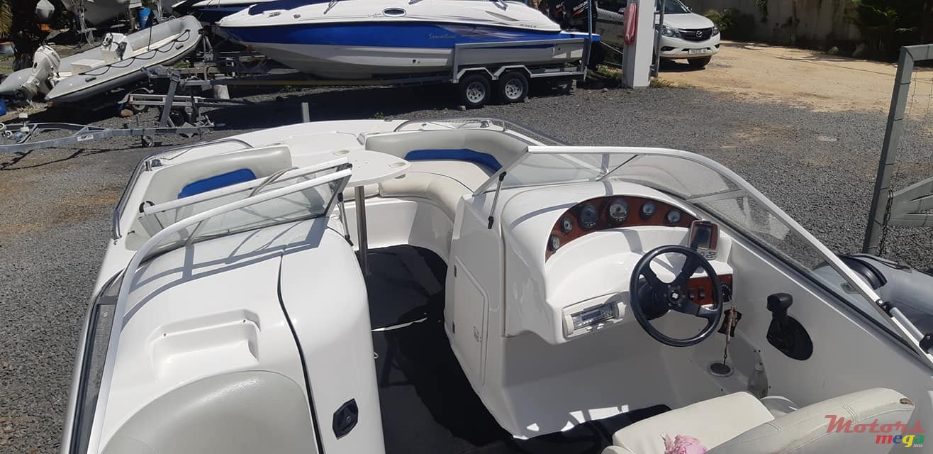 2013' Sunseeker photo #2