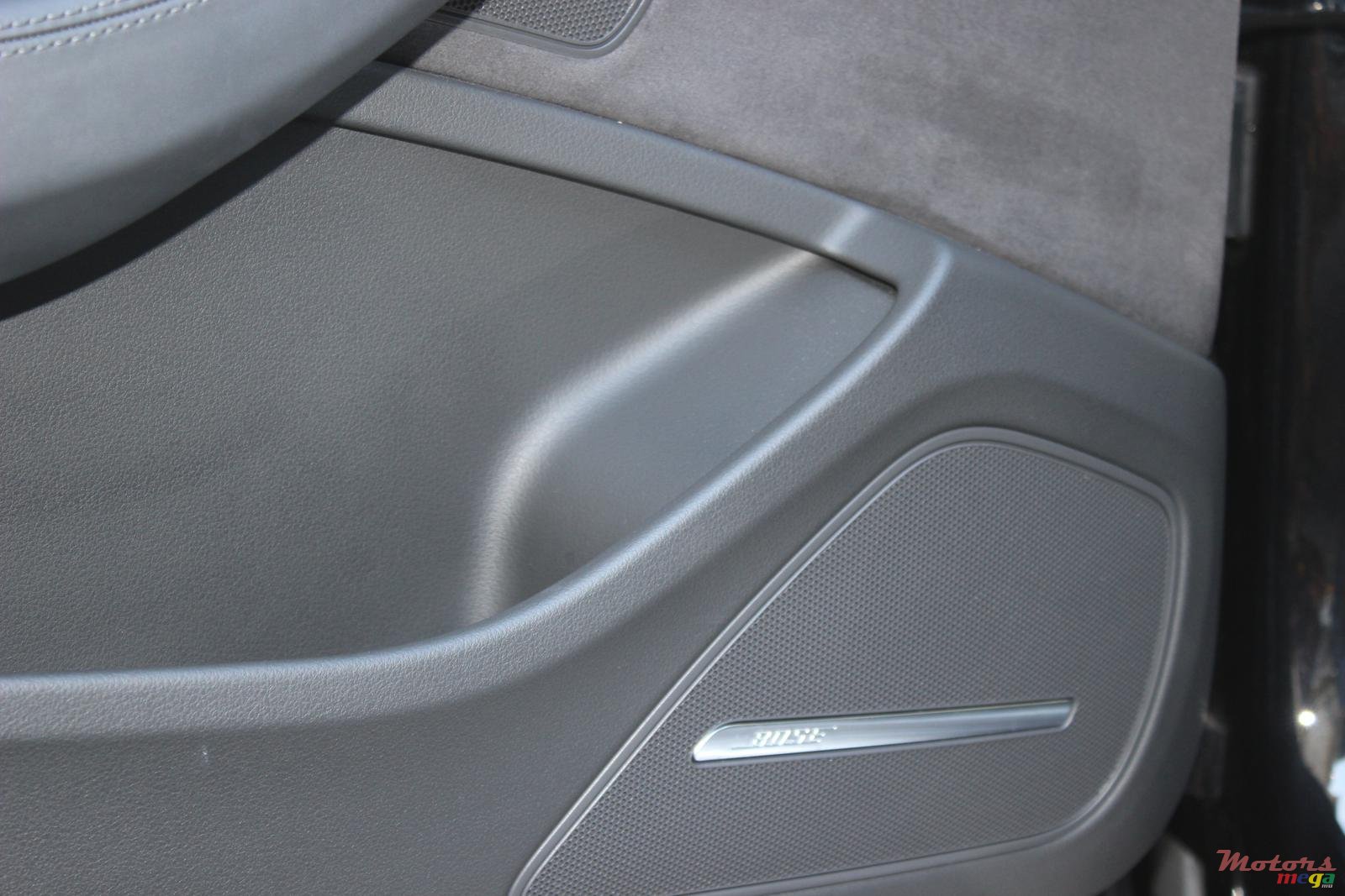 2015' Audi A8 photo #5