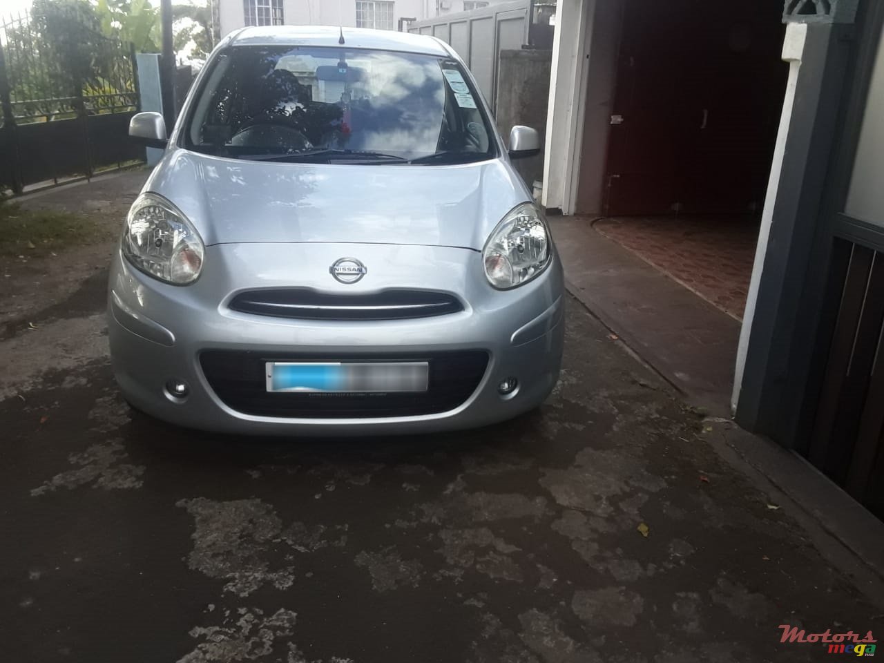 2013' Nissan March photo #1