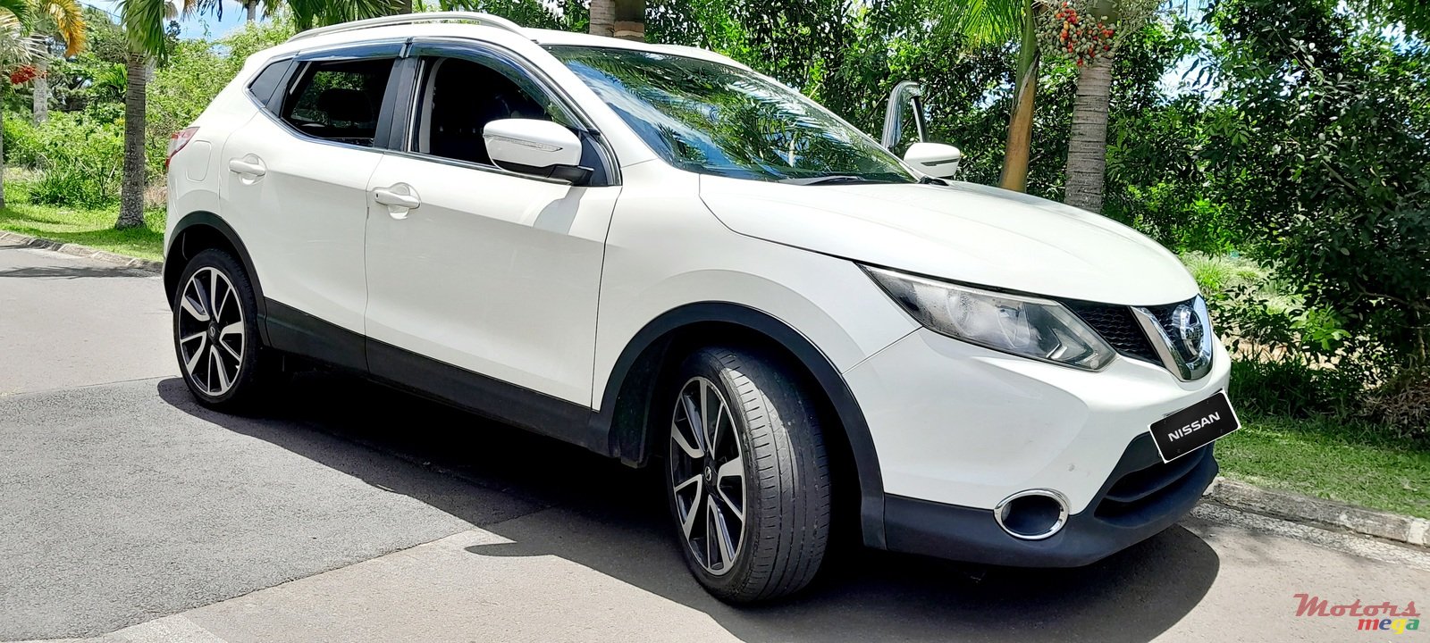 2015' Nissan Qashqai Acenta photo #6