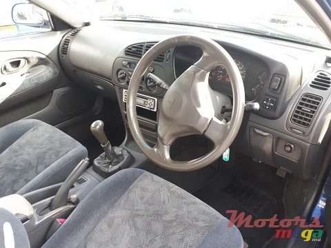 1999' Mitsubishi Lancer photo #5