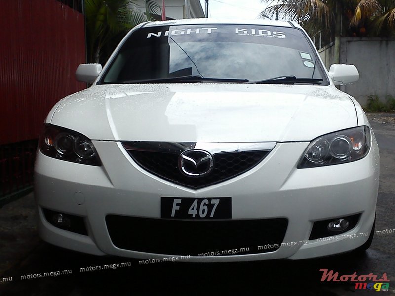 2004' Mazda photo #1