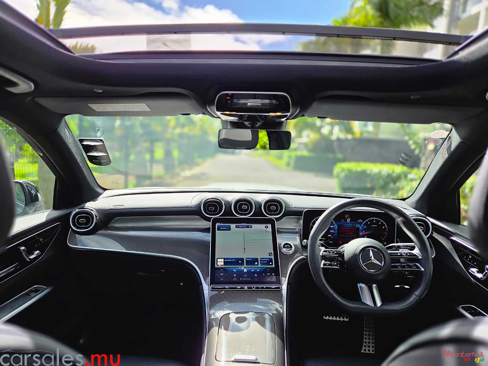 2024' Mercedes-Benz GLC 300 AMG Premium 4Matic Mild Hybrid photo #6