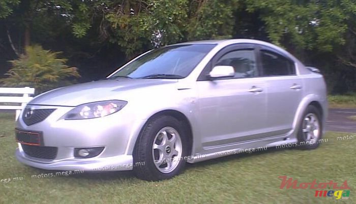 2004' Mazda photo #3