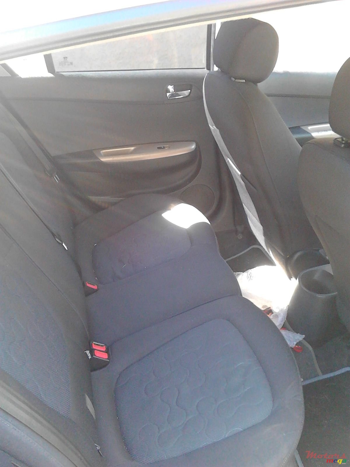 2011' Hyundai i20 photo #6