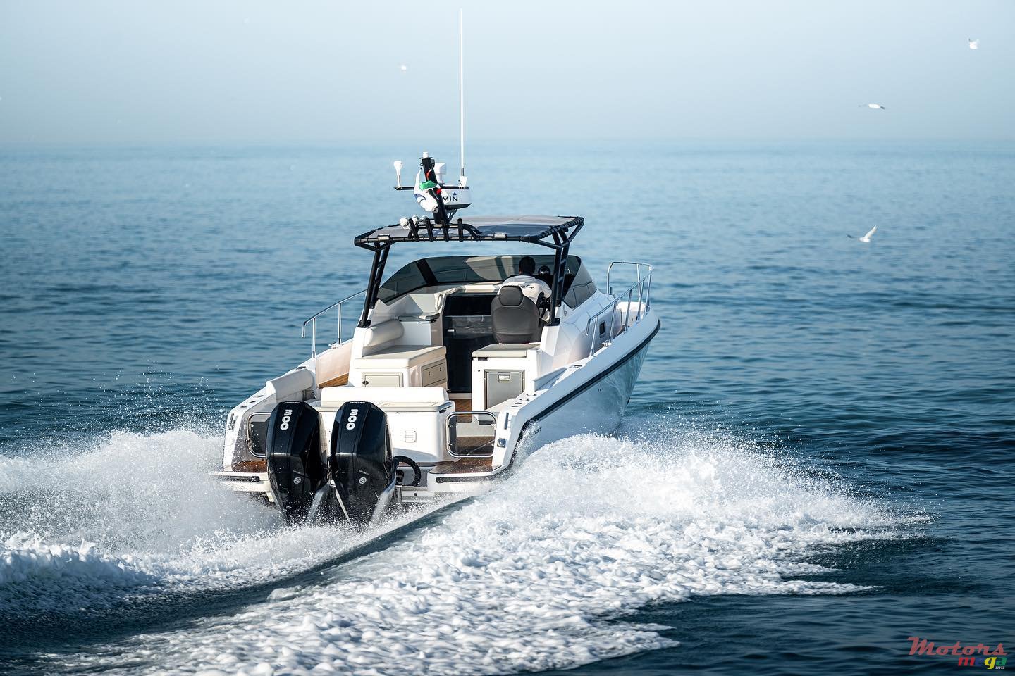 2023' Silver photo #1