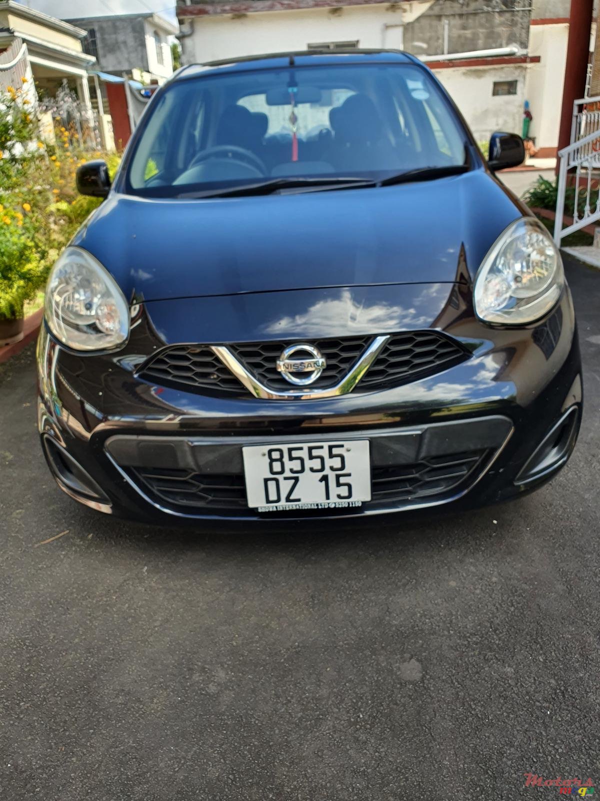2015' Nissan March photo #2