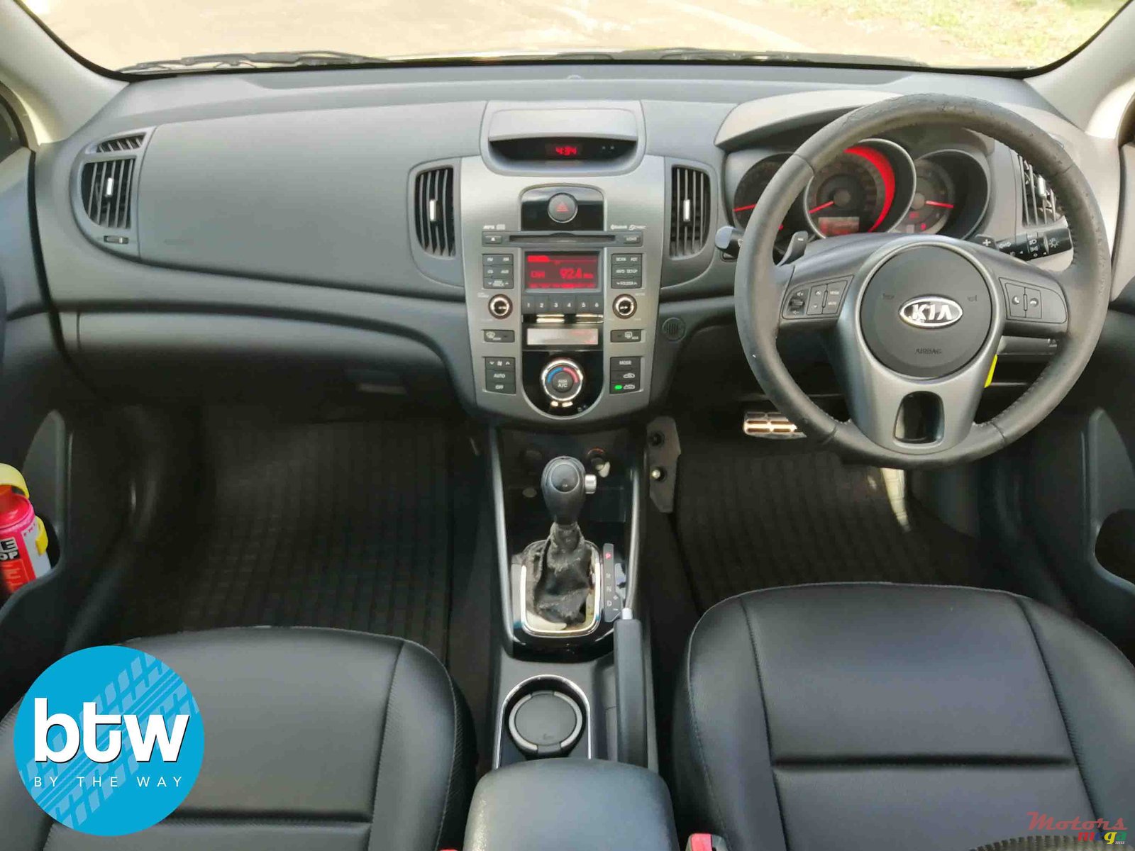 2011' Kia Cerato photo #6