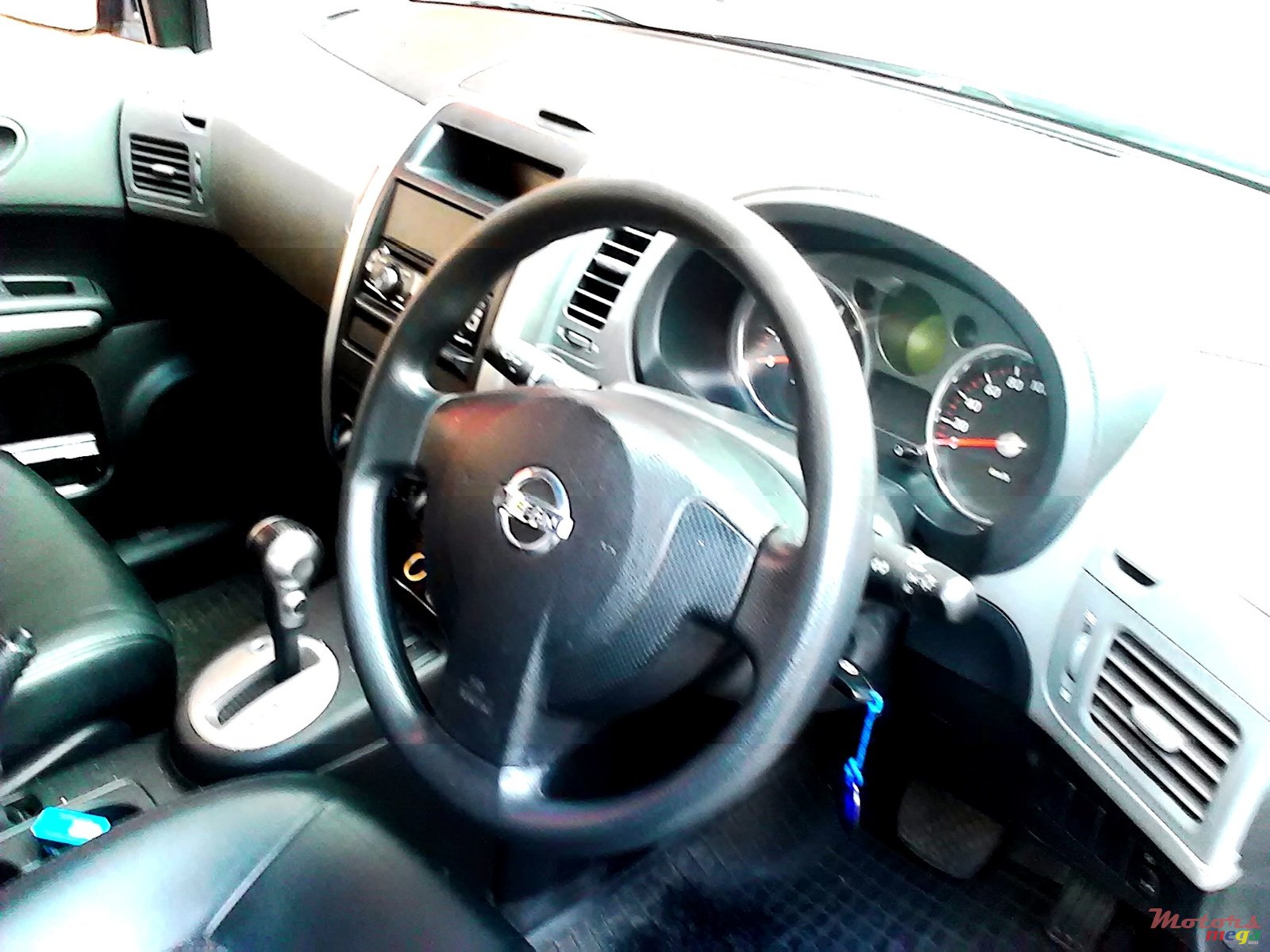 2008' Nissan photo #5