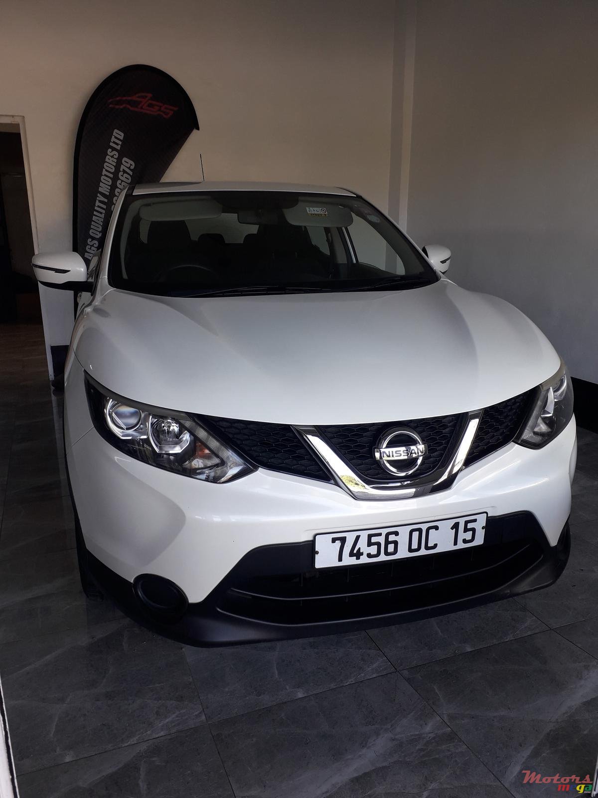 2015' Nissan Qashqai photo #1