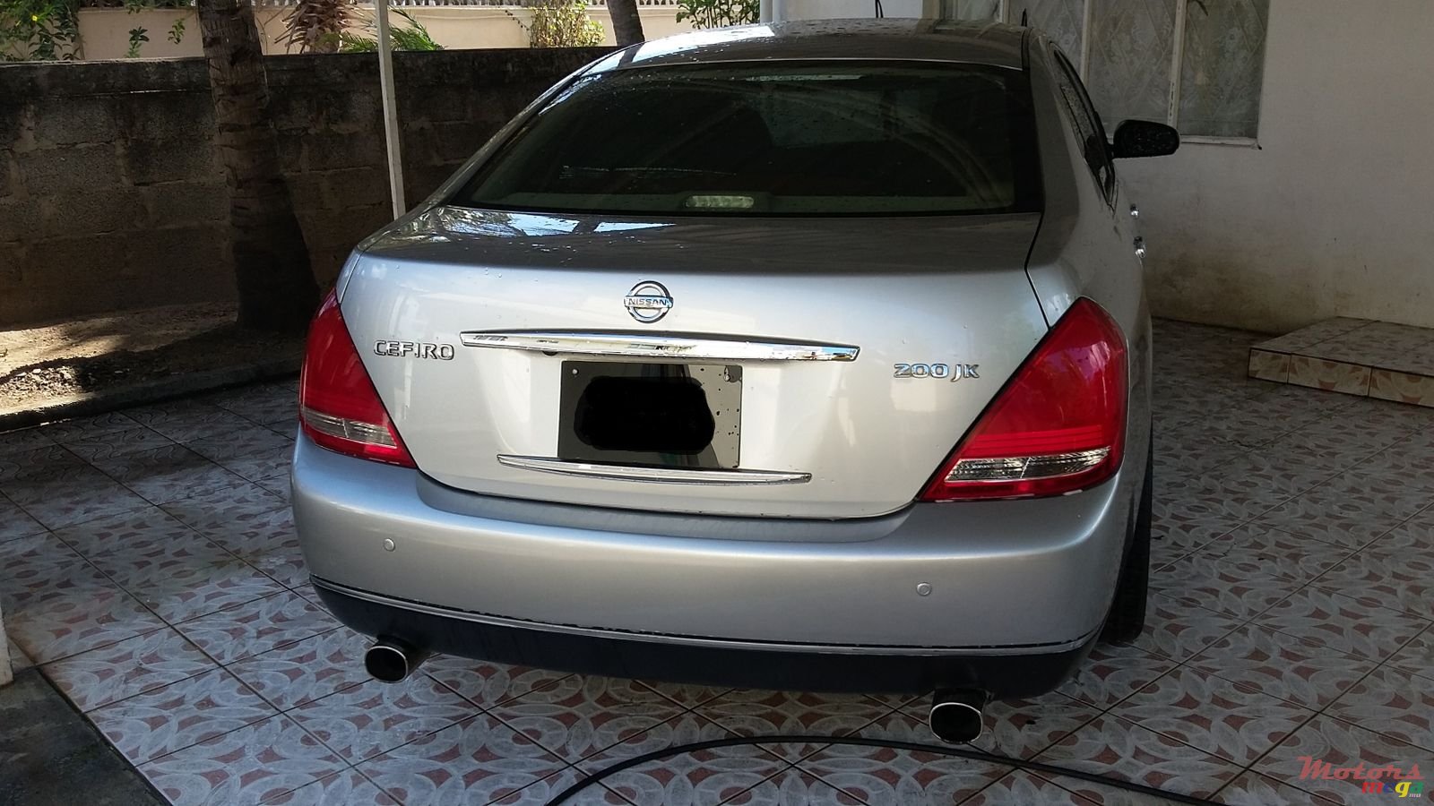 2004' Nissan Cefiro photo #1