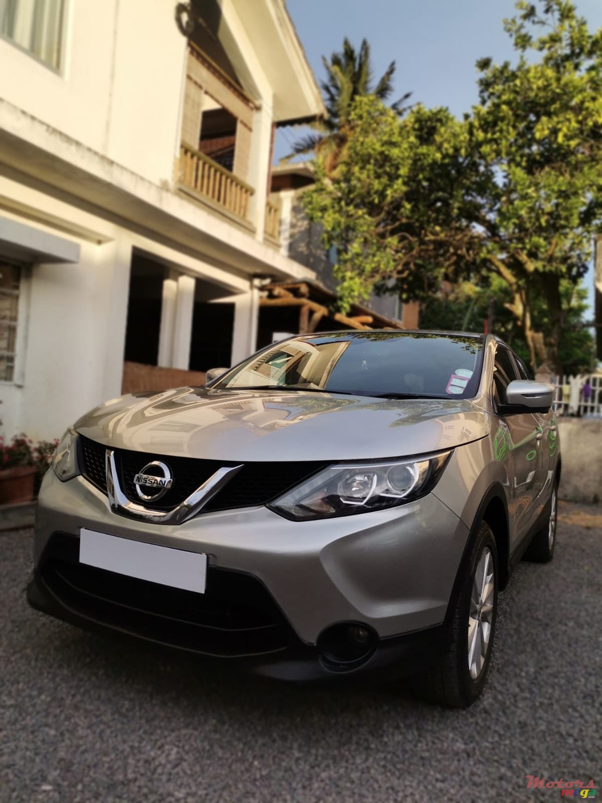 2015' Nissan Qashqai photo #3
