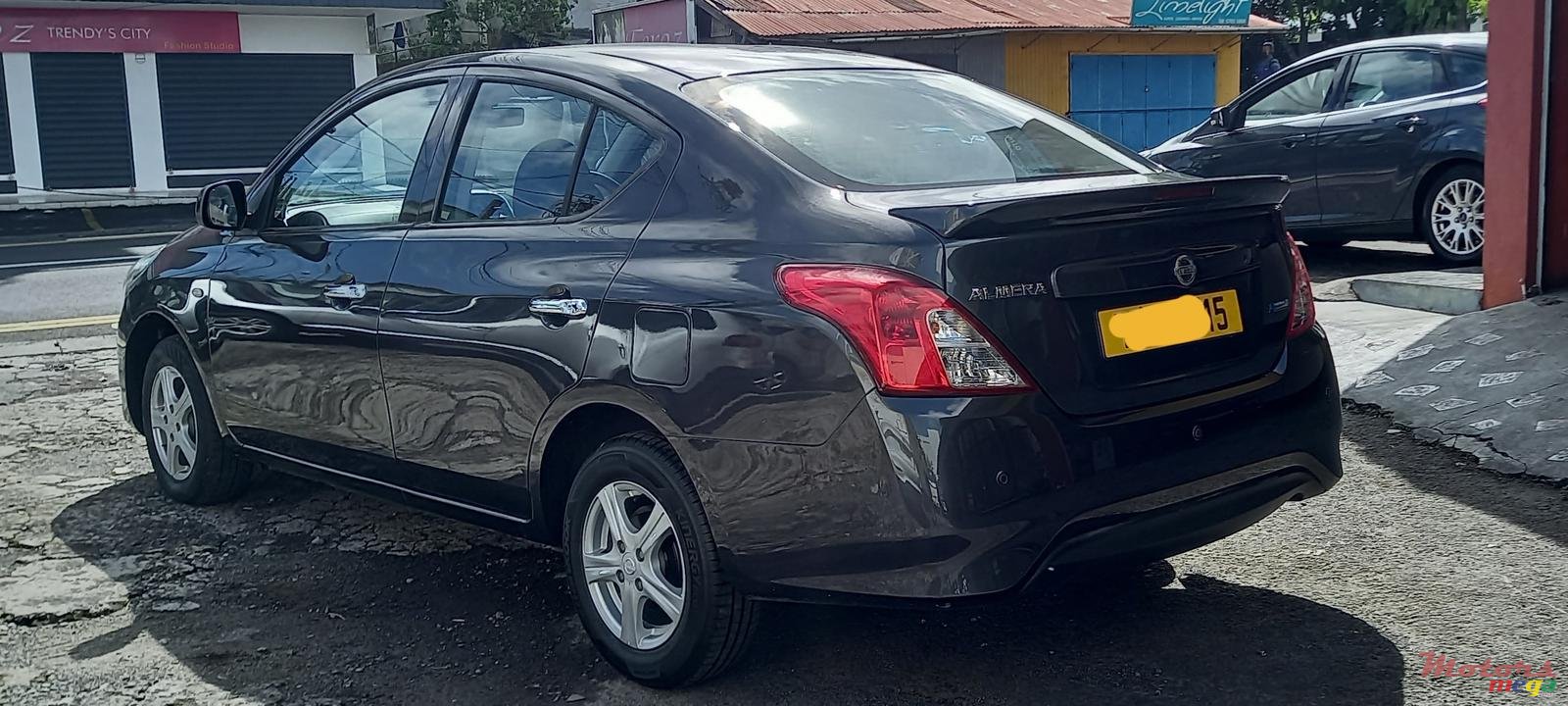 2015' Nissan Almera photo #3