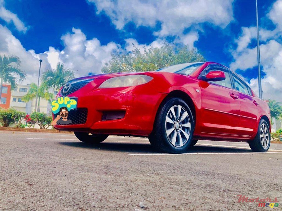 2005' Mazda 3 photo #2