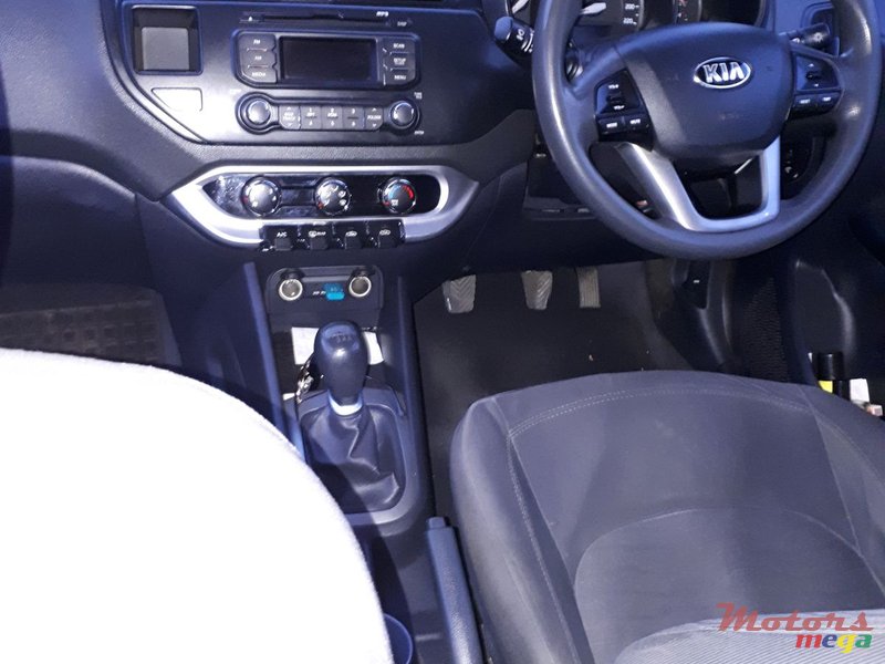 2014' Kia Rio nil photo #3