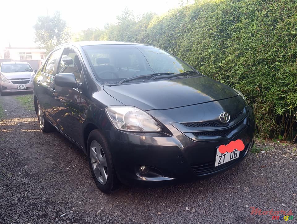 2006' Toyota Corolla BELTA 1.3L photo #1