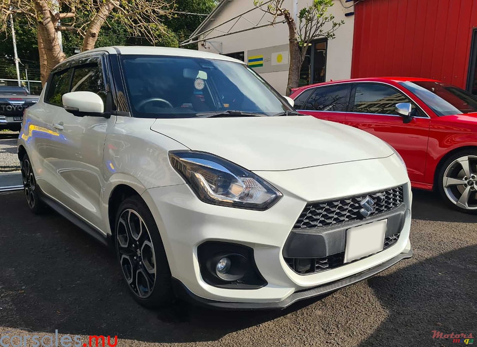 2020' Suzuki Swift Sport 1.4 Booster Jet photo #2