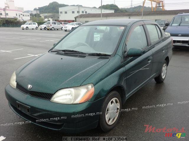 2000' Toyota Platz photo #2