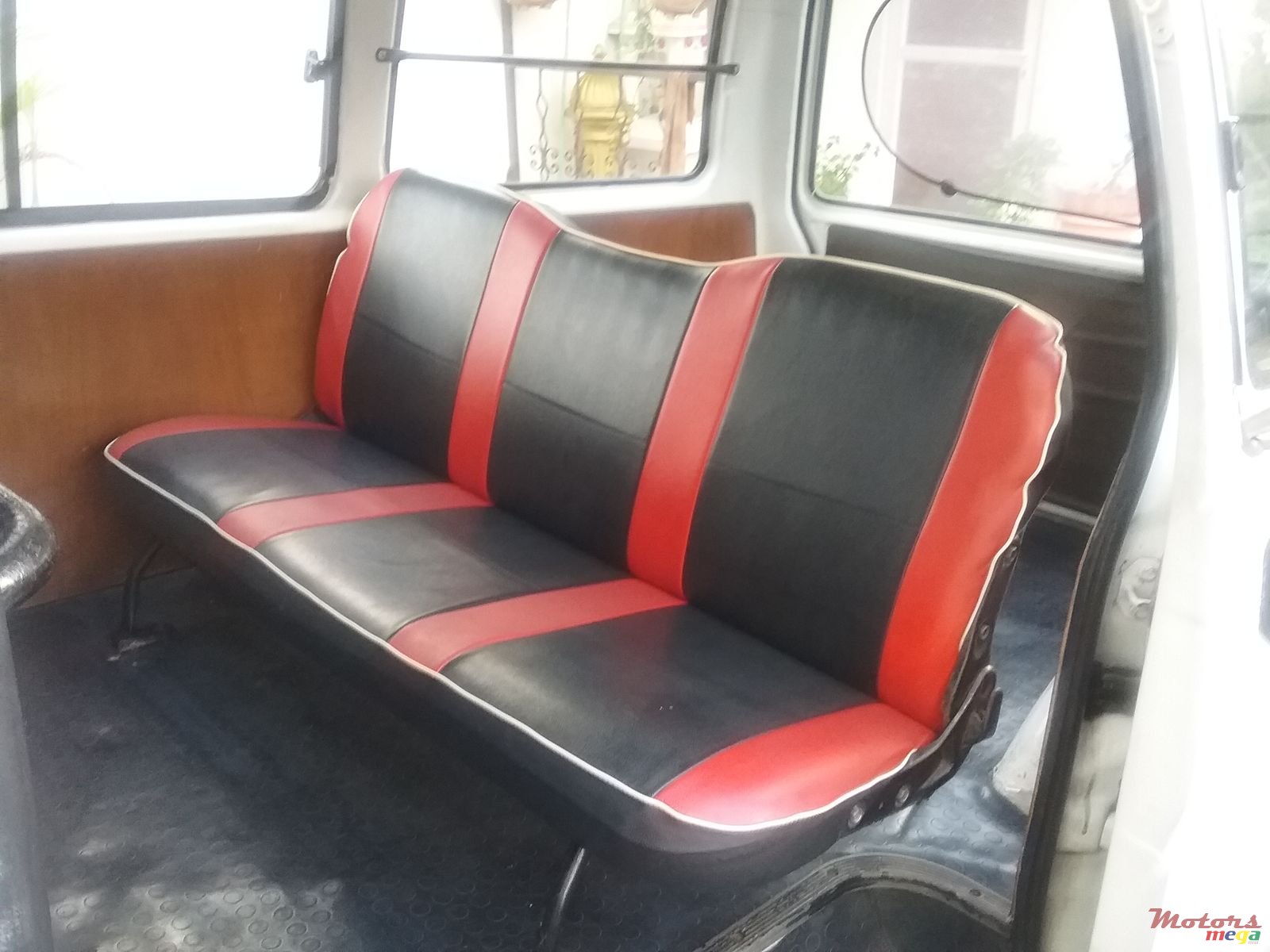 1991' Nissan Vanette pass photo #1