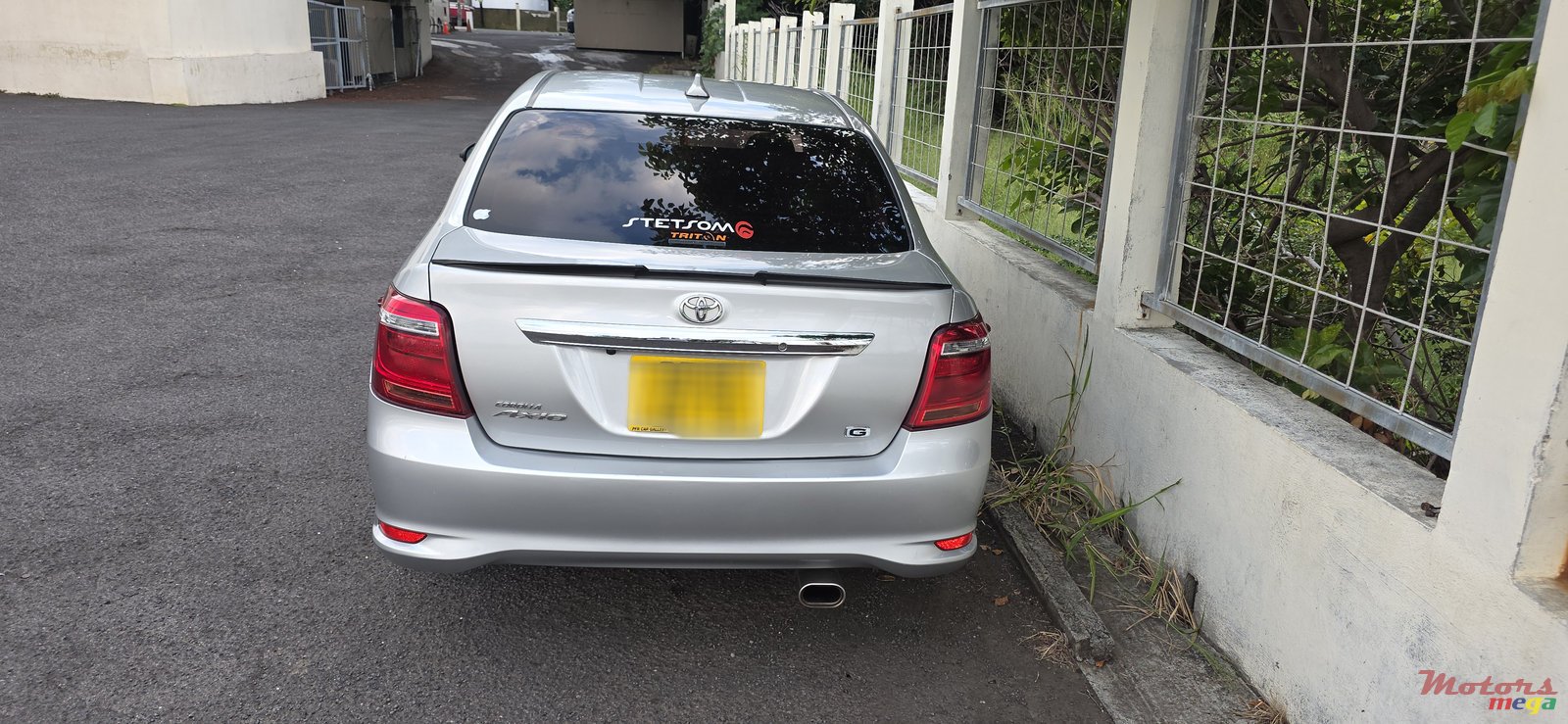 2015' Toyota Axio photo #2