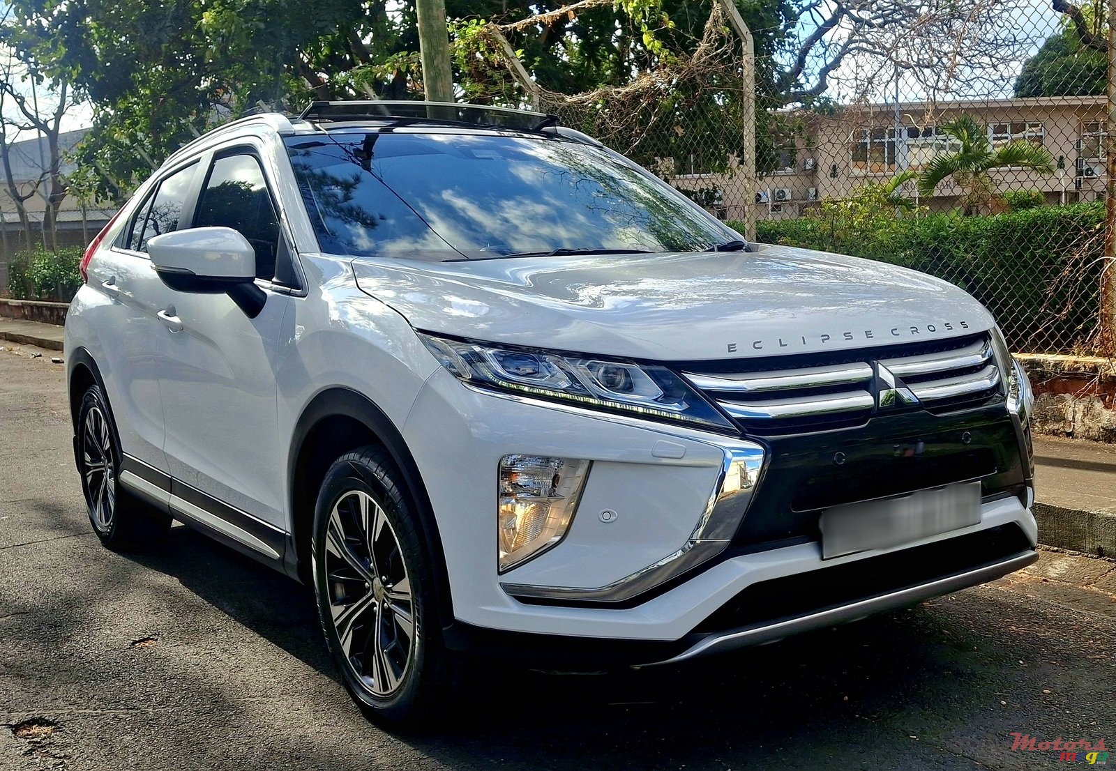2018' Mitsubishi Eclipse Cross photo #7