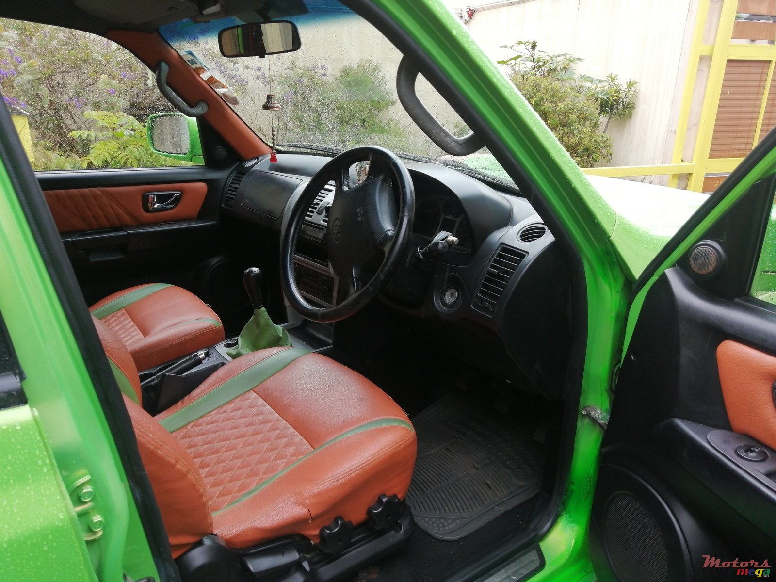 2002' Hyundai Terracan Face-lift Jeep Cherokee photo #2