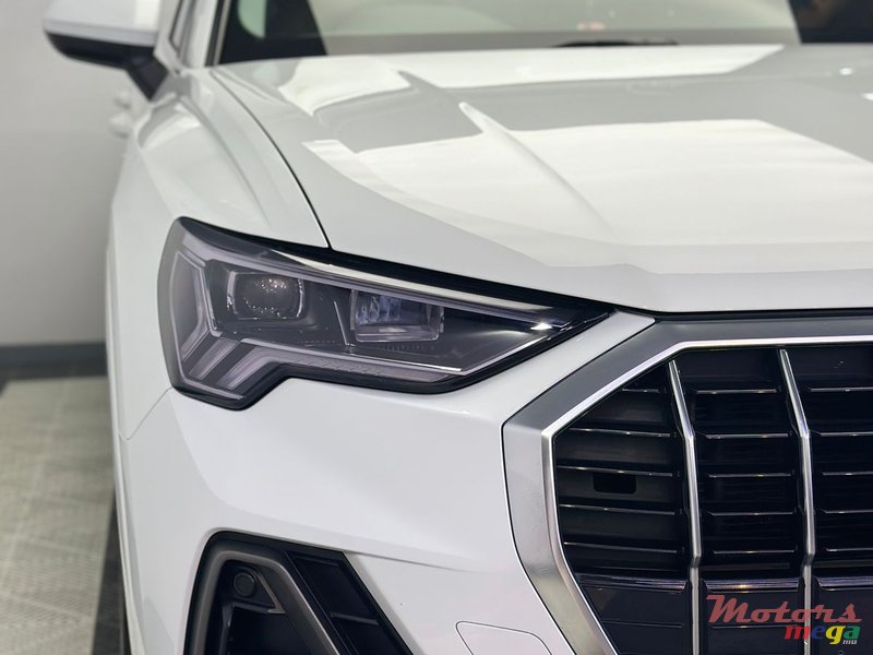 2020' Audi Q3 photo #1