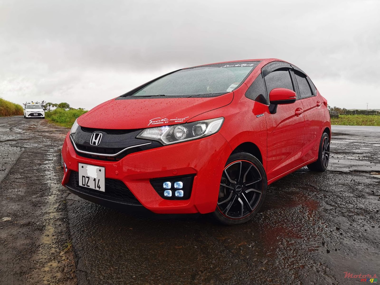 2014' Honda Fit photo #5