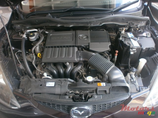 2011' Mazda Demio photo #6