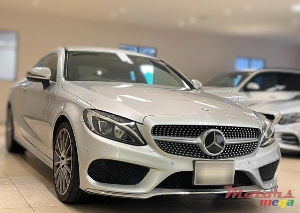 2016' Mercedes-Benz photo #1