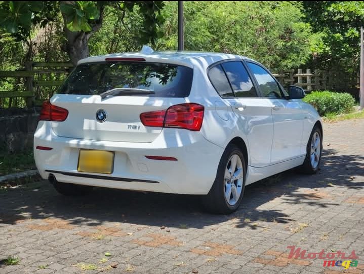 2016' BMW 118 photo #6