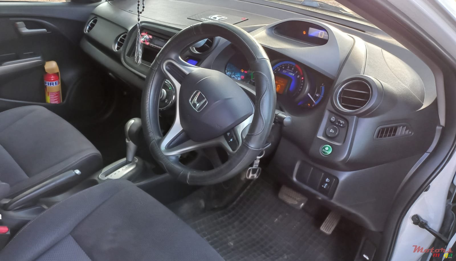 2011' Honda Insight 1.3 photo #4