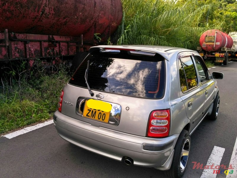 2000' Nissan March photo #3