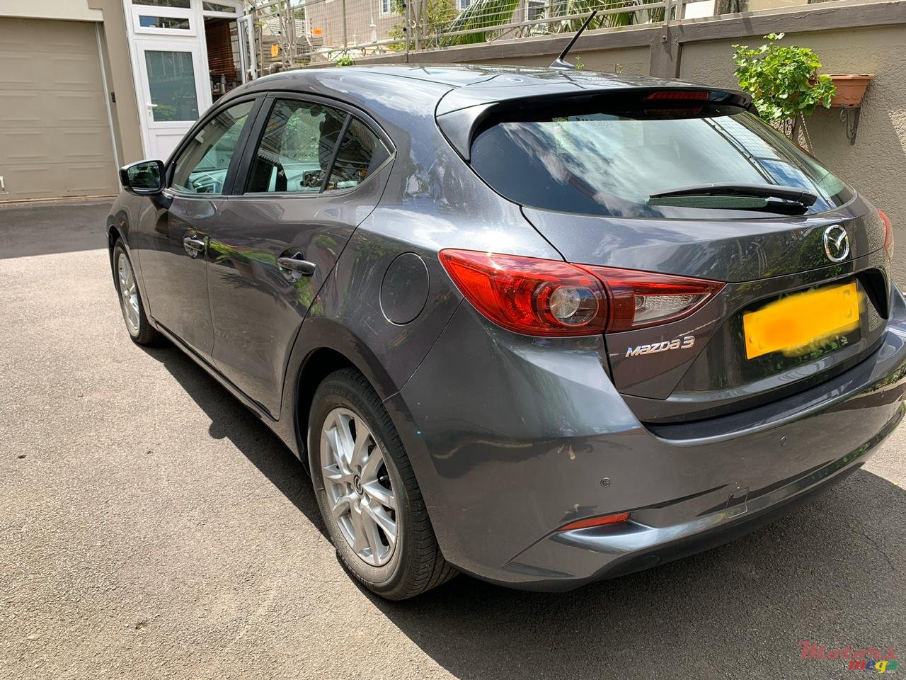 2016' Mazda 3 photo #3