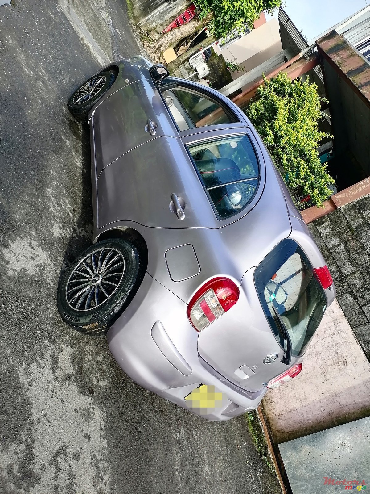 2011' Nissan March photo #3