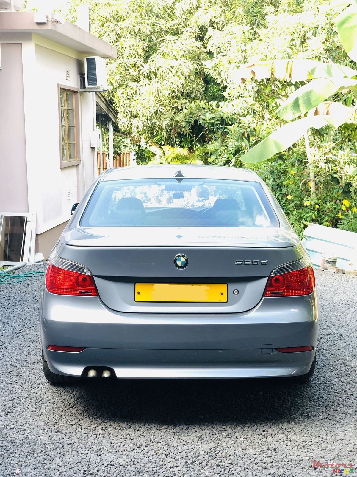 2006' BMW 5 Series photo #2