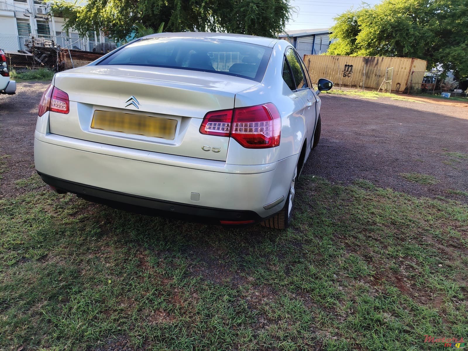 2010' Citroen C5 photo #4