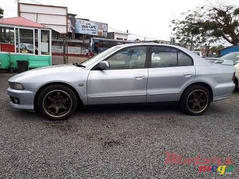 2004' Mitsubishi Galant photo #4