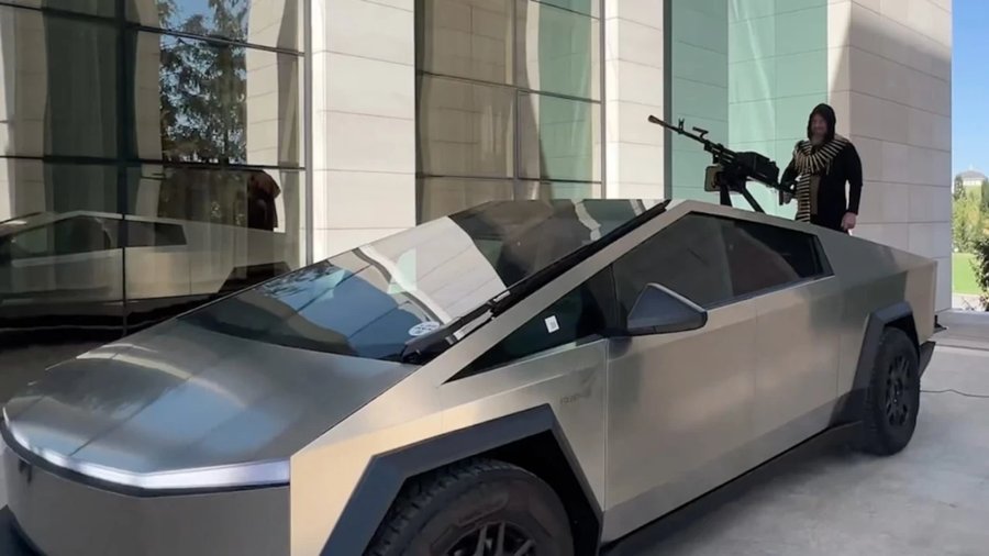 Le Tesla Cybertruck, cette arme de guerre qui fait couler de l'encre